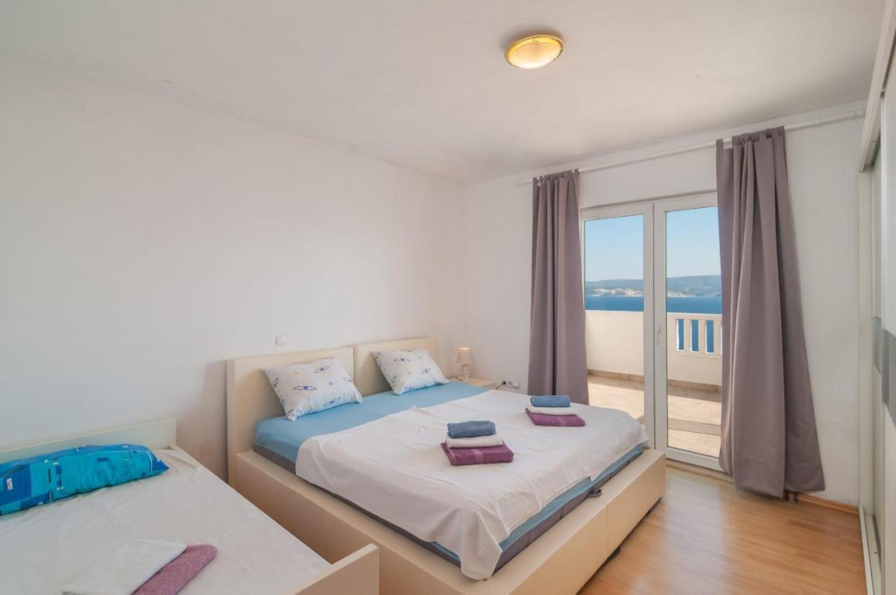 Apartment Stipic Омиш Экстерьер фото