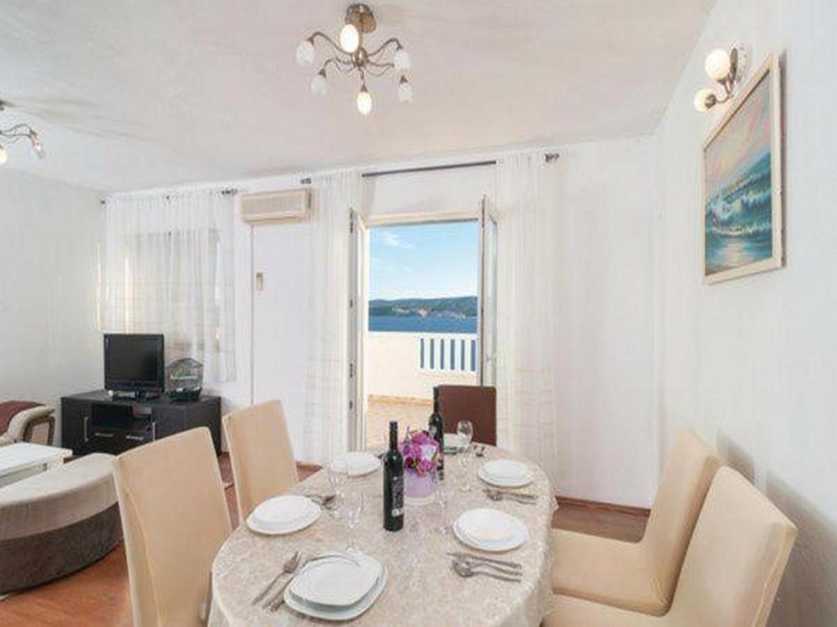 Apartment Stipic Омиш Экстерьер фото