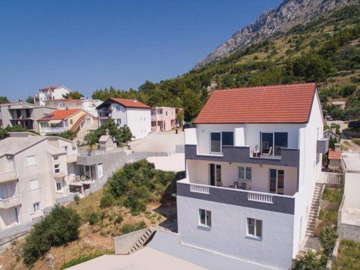 Apartment Stipic Омиш Экстерьер фото