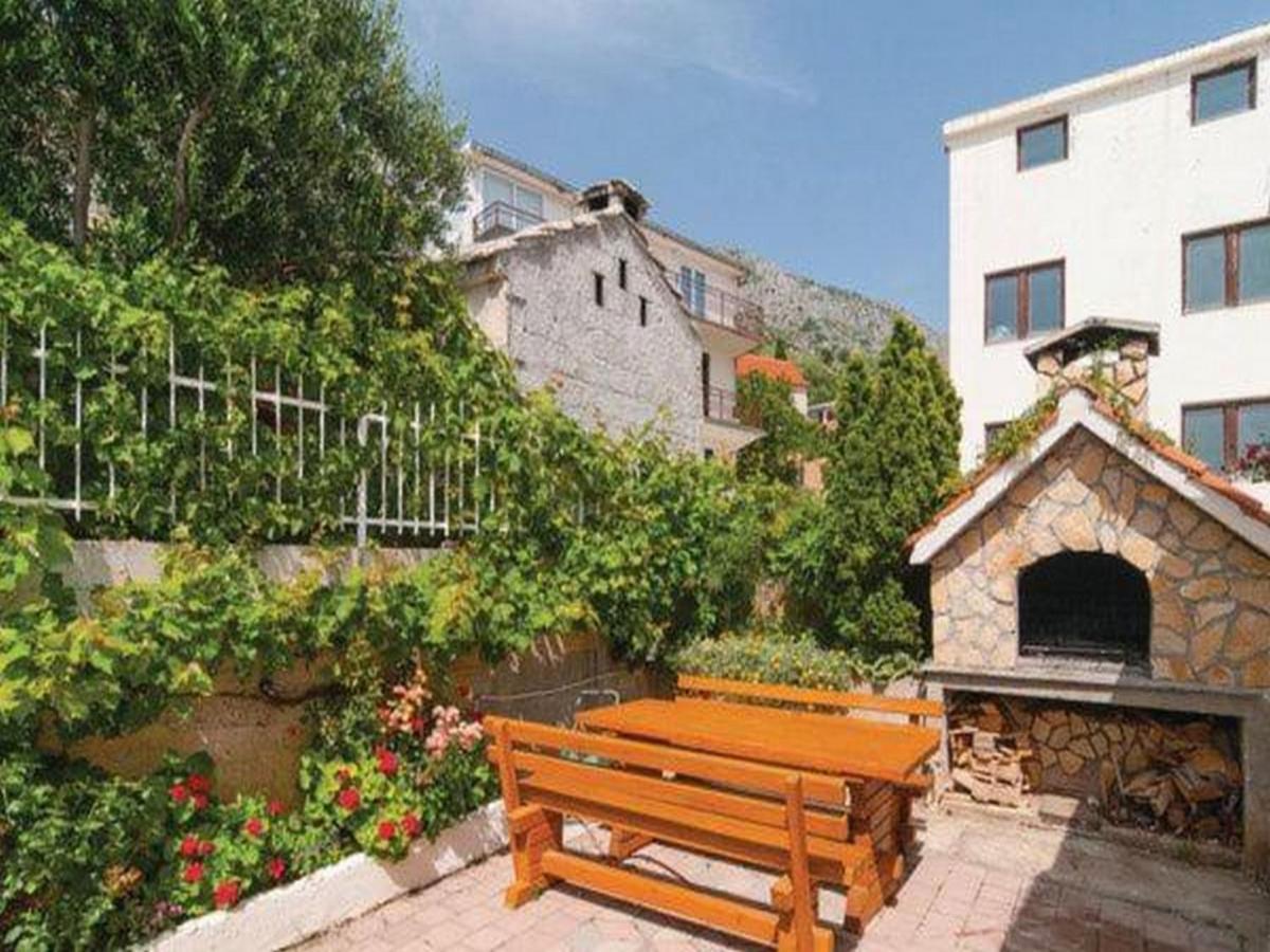 Apartment Stipic Омиш Экстерьер фото